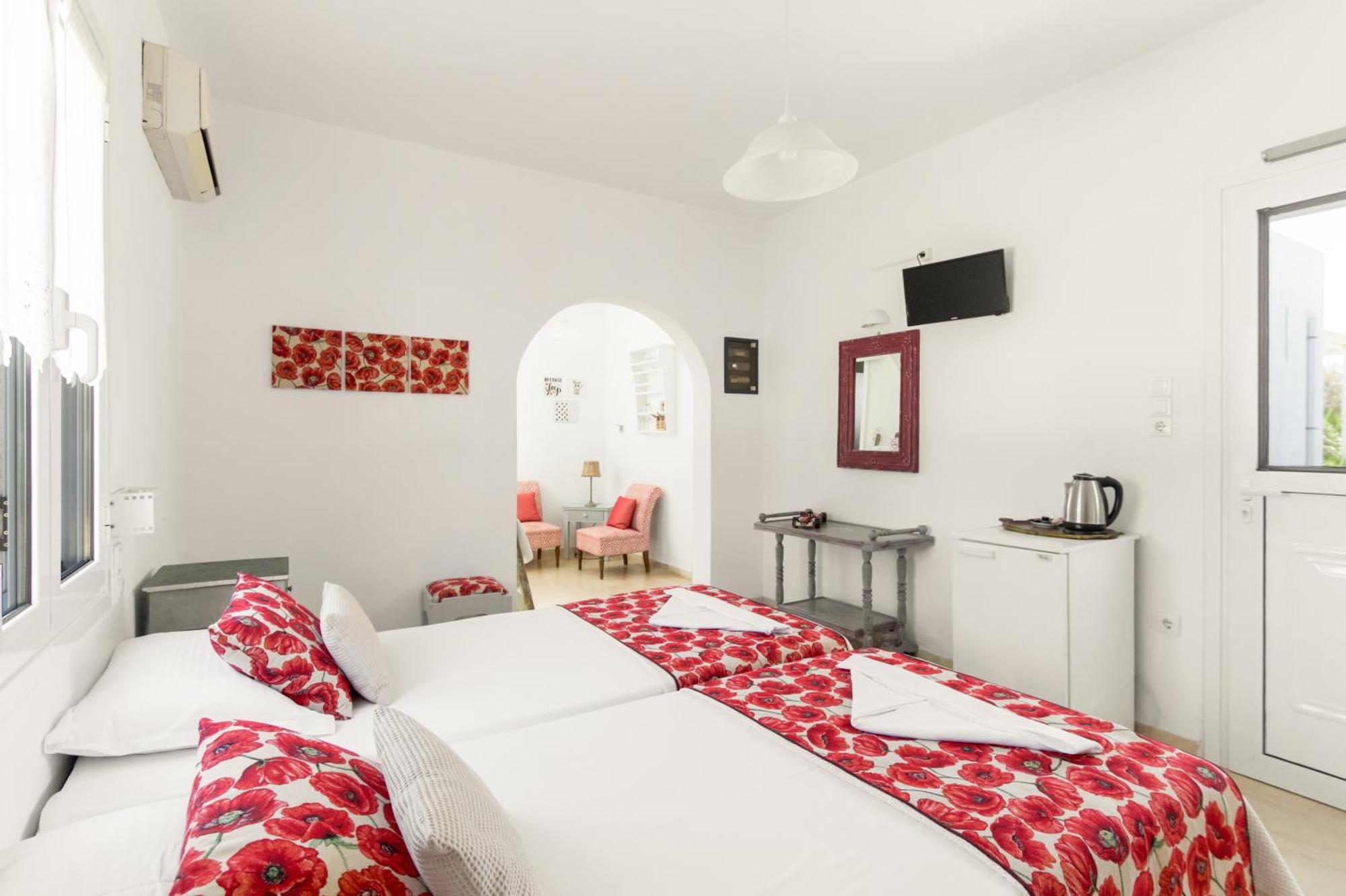 Onira Hotel Parikia  Ngoại thất bức ảnh