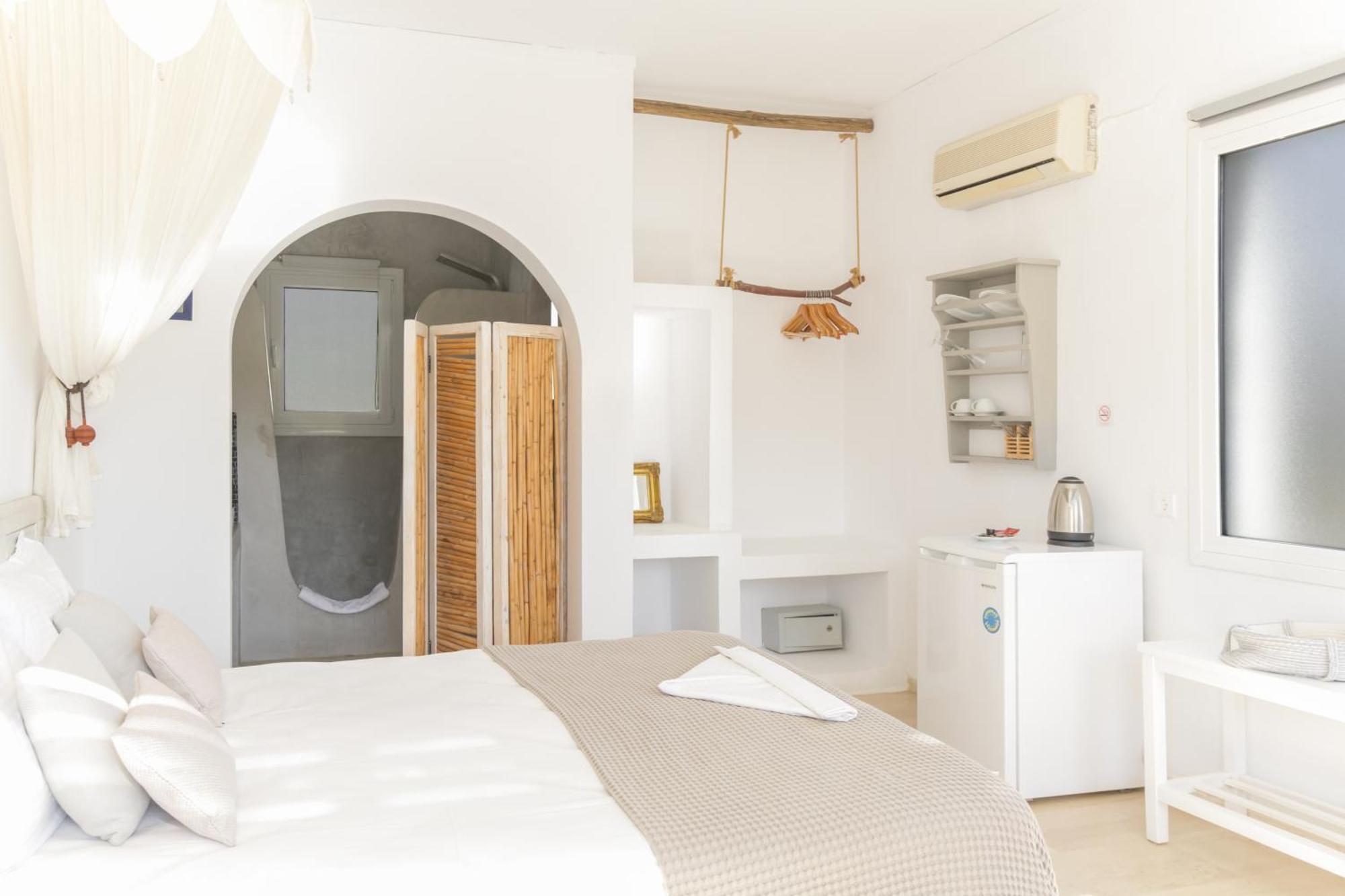 Onira Hotel Parikia  Ngoại thất bức ảnh